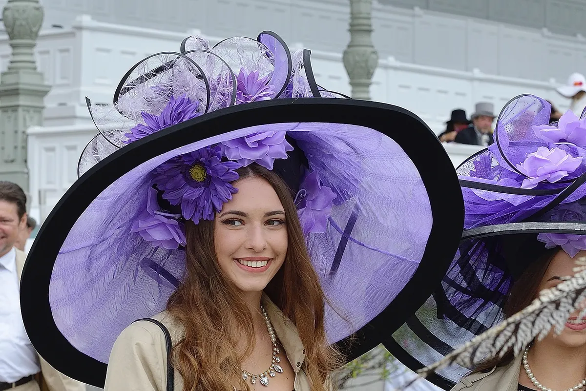 Feather Accessories for Events: A Beginner's Guide to Hat and Corsage Plumes